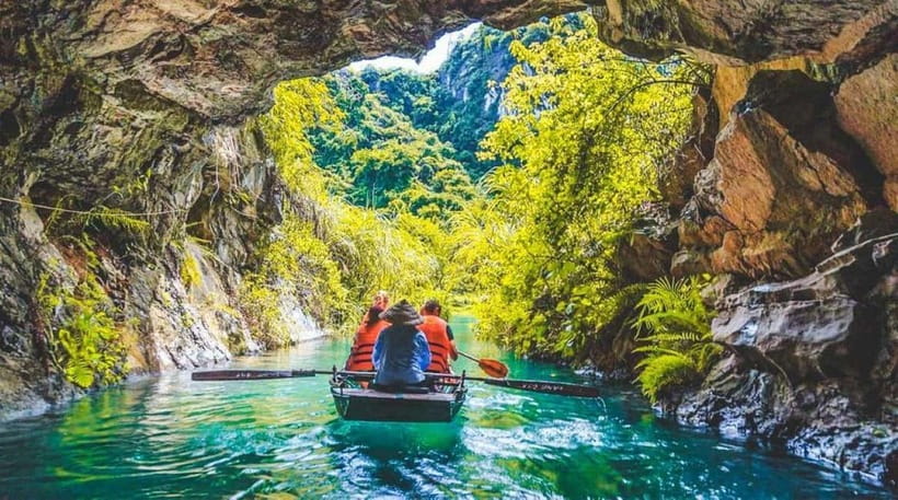 Hanoi: 4-Day Trip Ninh Binh-Halong Cruise Cabin with Balcony - Should you book it?