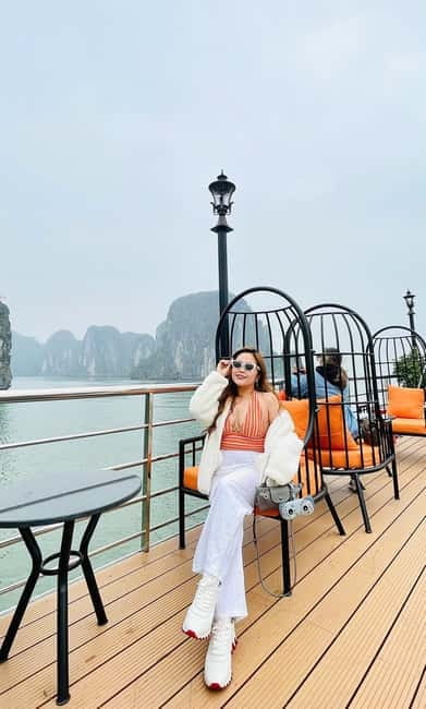 Hanoi: Ha Long Bay Full Day Trip - Amethyst Luxury Cruise - Sunset tea, fruit, and the rooftop jacuzzi