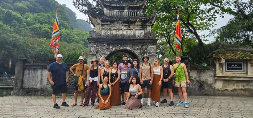 Hanoi: Ninh Binh, Hoa Lu, Trang An & Mua Cave Day Trip - Mua Cave and the 500-step climb