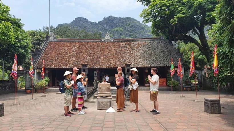 Hanoi/Ninh Binh: Tam Coc, Hoa Lu & Mua Caves Full-Day Trip - Who should book this $46 day trip?