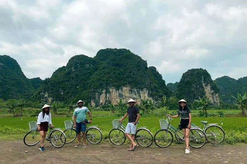 Hanoi/Ninh Binh: Tam Coc, Hoa Lu & Mua Caves Full-Day Trip - Transport, weather, and practical preparation