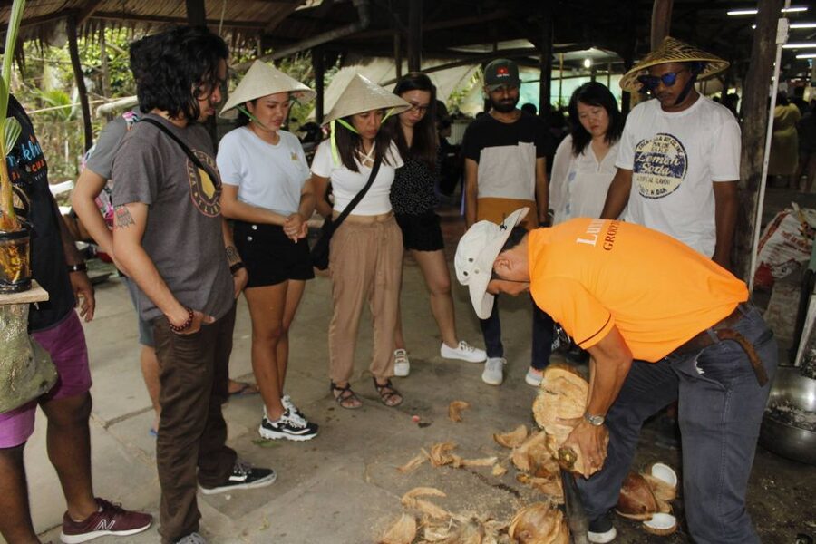 HCM: Mekong Delta, My Tho & Ben Tre Coconut Village - Lunch, fruit, and traditional music