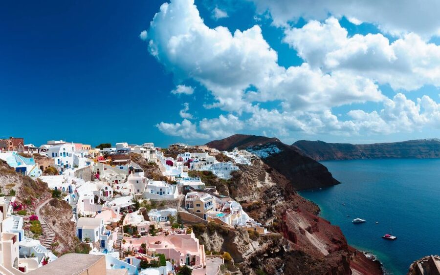 Heraklion: Santorini Day Trip with Boat Transfer & Oia Visit - Should you book the Heraklion to Santorini day trip?