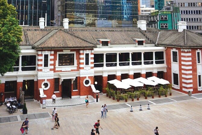 Hong Kong Day Tour: City Landmarks & Highlights - Western Market leads into the food portion