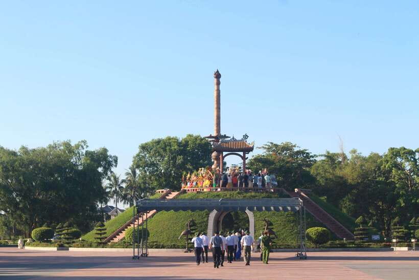 Hue : Private Day Trip to DMZ : Vinh Moc tunnel & Khe Sanh - Should you book this DMZ day trip?