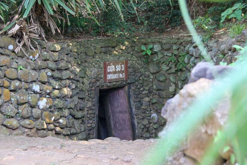 Hue : Private Day Trip to DMZ : Vinh Moc tunnel & Khe Sanh - What changes when you add Khe Sanh and Ta Con