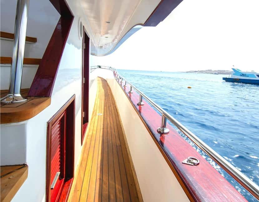 Hurghada:Eden Island Full-Day Trip with Water sports & Lunch - Leaving Hurghada for Eden Island