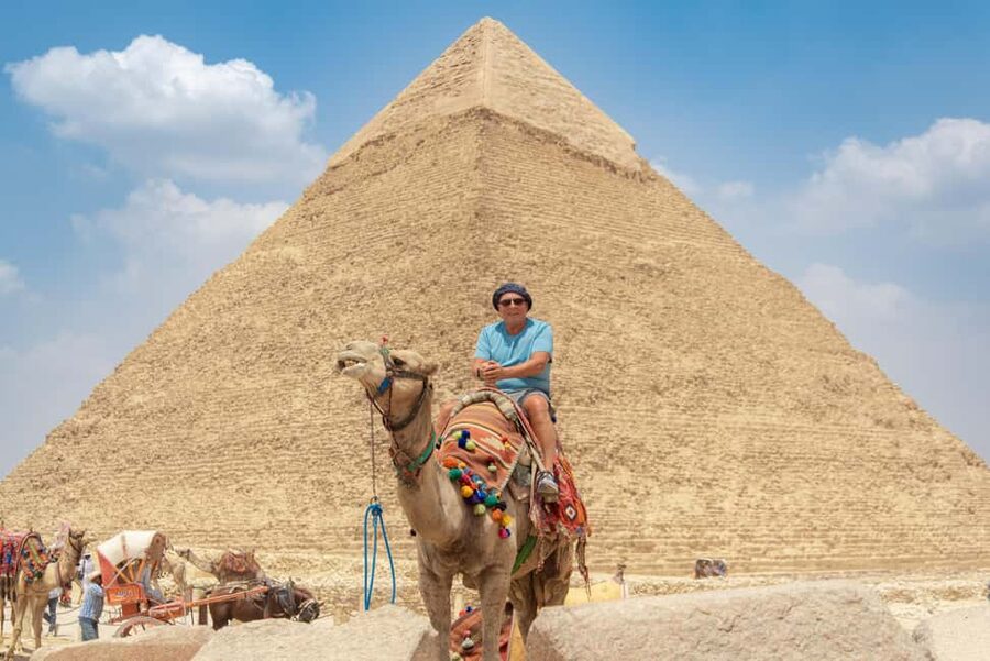 Hurghada: Full-Day Trip to Cairo by Plane - Guides, drivers, and the small details that matter