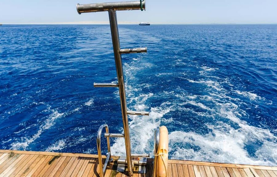 Hurghada: Orange Bay Day Trip with Water Sports and Lunch - Orange Bay’s swings, shallow water, and limited time