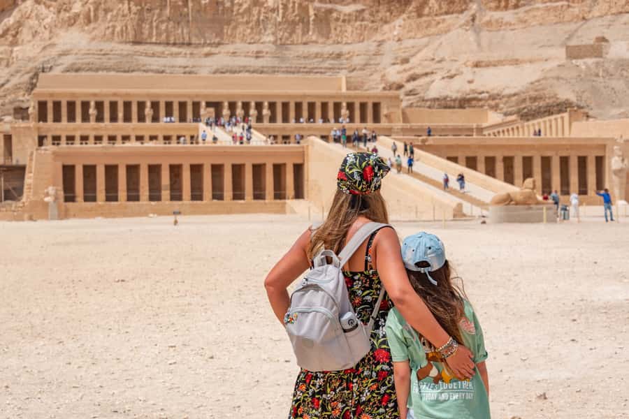 Hurghada: Valley of Kings Hatshepsut & Karnak Luxor Day Trip - Valley of the Kings: the day’s most powerful stop