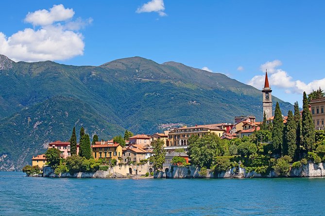 Italy and Switzerland Day Trip: Lake Como, Bellagio & Lugano from Milan - Meeting the coach near Porta Garibaldi