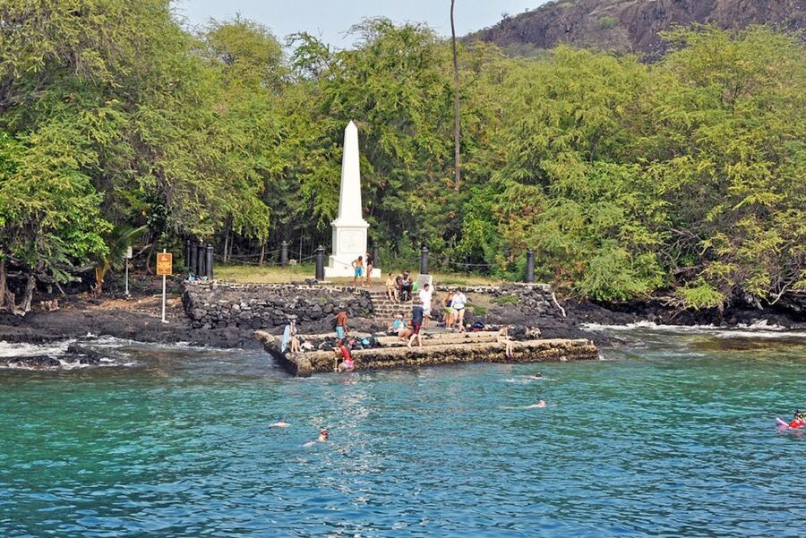 Kailua-Kona: Captain Cook Reef Catamaran Day Trip with Lunch - From Honokohau Harbor to Kealakekua Bay