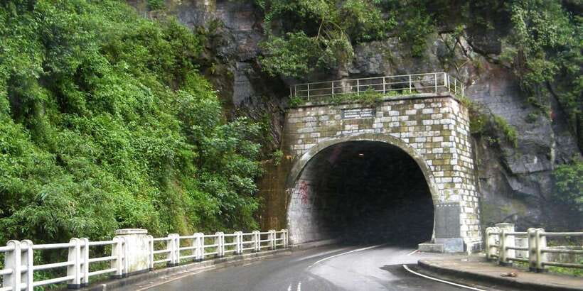 Kandy: Nuwara Eliya Day Trip - From Kandy’s streets to the tea hills