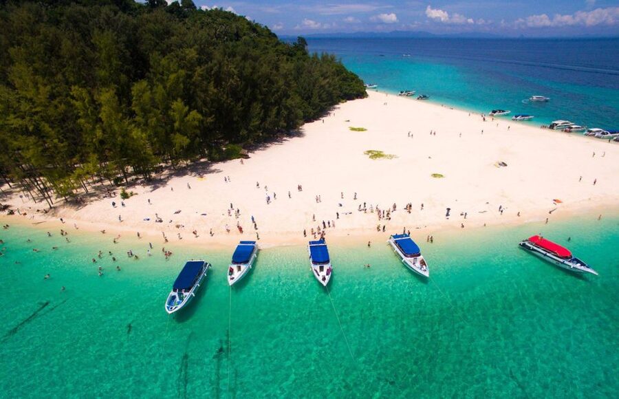 Khao Lak: Phi Phi Island, Maya Beach and Snorkeling Day Trip - Viking Cave and the cliffs of Phi Phi Don