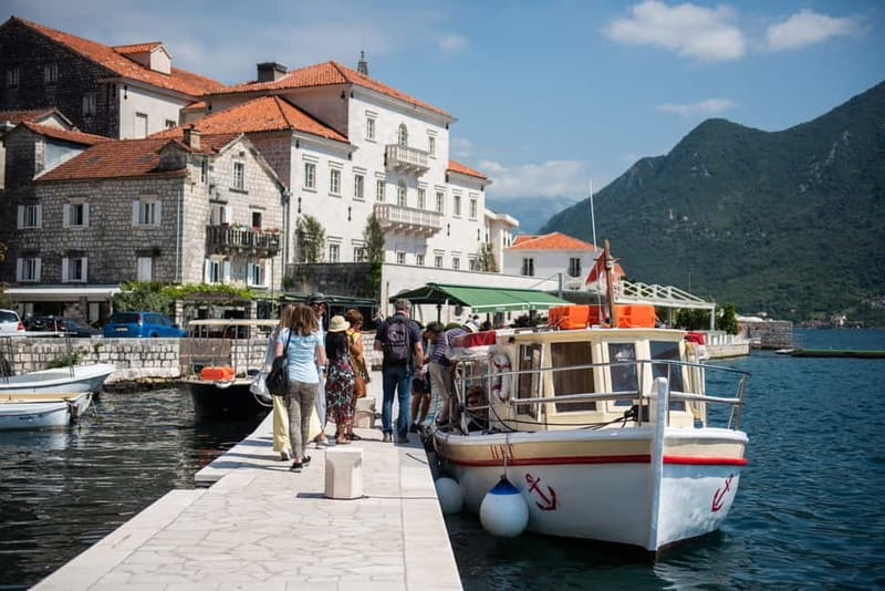 Kotor & Perast: Guided Day Trip From Dubrovnik - Two free hours to choose your own Kotor