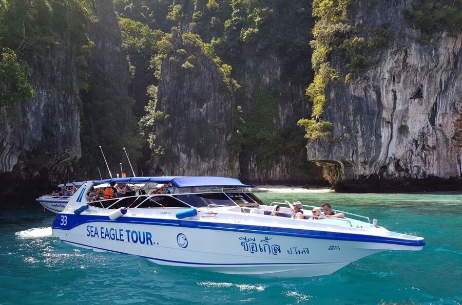 Krabi: 4 Islands Day Trip by Speedboat Including Lunch Box - Speedboat comfort, group size, and safety