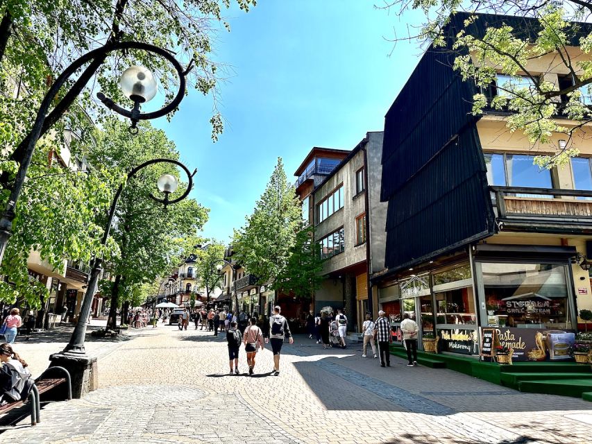 Krakow: Zakopane and Chochołowskie Bath Full Day Trip - What the 11-hour schedule feels like