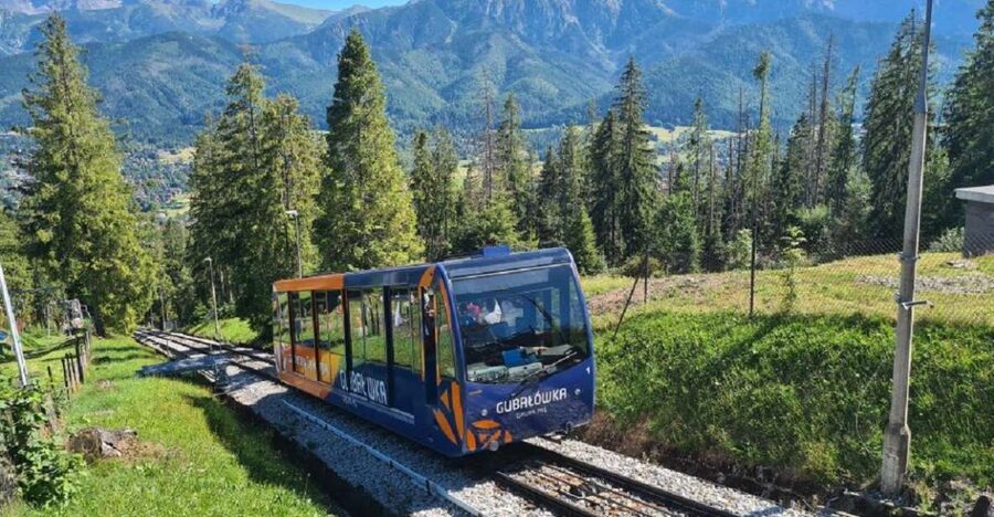 Krakow: Zakopane, Funicular, Cheese, and Highland Day Trip - Warm oscypek at a traditional bacówka