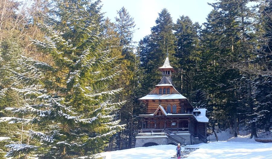 Krakow: Zakopane, Funicular, Cheese, and Highland Day Trip - The Gubałówka funicular and Tatra views