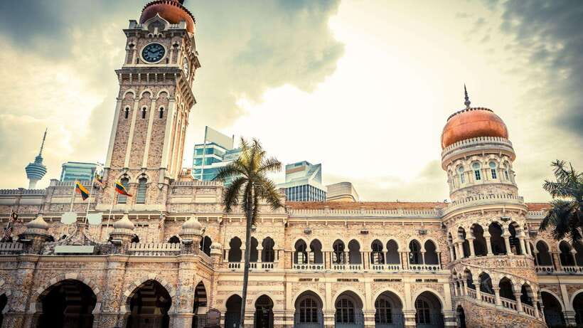 Kuala Lumpur: City Sights, Batu Caves and Fireflies Day Trip - Why this nine-hour route works