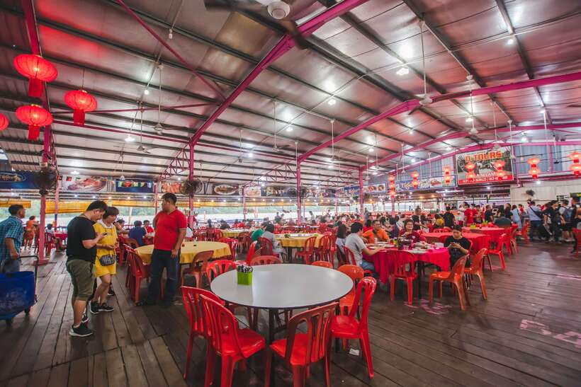 Kuala Lumpur: City Sights, Batu Caves and Fireflies Day Trip - Batu Caves and 272 colorful steps