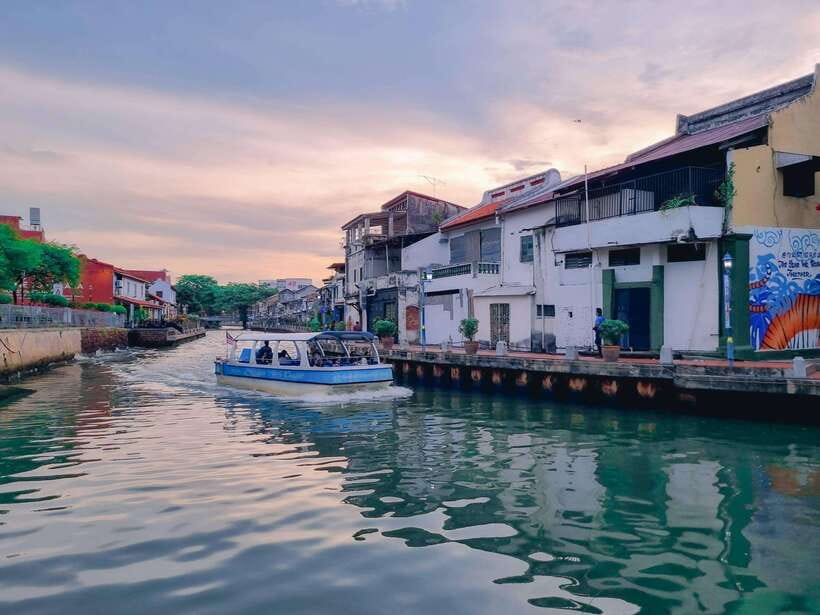 Kuala Lumpur: Malacca Day Trip with River Cruise and Lunch - A Famosa and St. Paul Church: Malacca’s Portuguese beginning