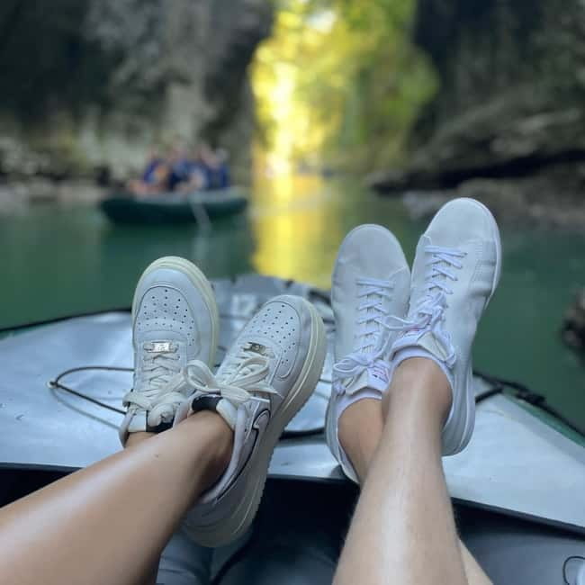 Kutaisi: Martvili Canyon and Prometheus Cave Guided Day Trip - Martvili Canyon: bridges, birds, and the Abasha River