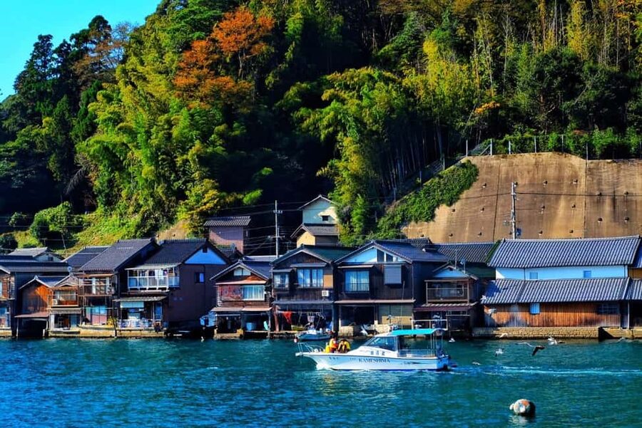 Kyoto: Miyama Village, Amanohashidate & Ine Bay Day Trip - Miyama Kayabuki no Sato and the old thatched roofs