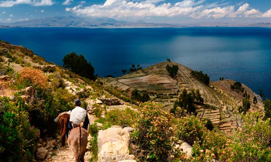 La Paz: Full Day Trip to Copacabana and Isla del Sol - Speedboat to Isla del Sol