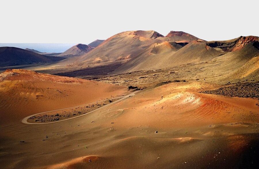 Lanzarote: Timanfaya and Cueva de los Verdes Day Trip - Key points at a glance
