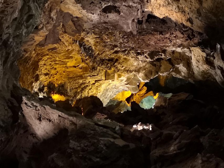 Lanzarote: Timanfaya and Cueva de los Verdes Day Trip - The optional camel ride and a sensible alternative