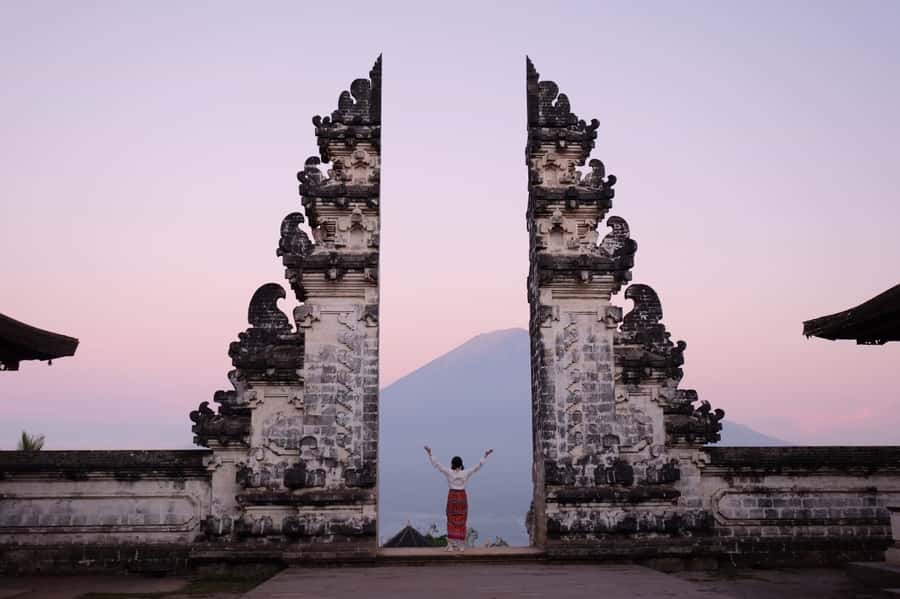 Lempuyang Gate of Heaven: Day Trip with a Photographer - The early start and long ride across Bali