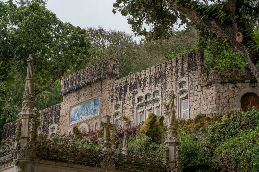 Lisbon: Regaleira, Sintra, Cape Rock & Cascais Day Trip - Sintra in 30 guided minutes