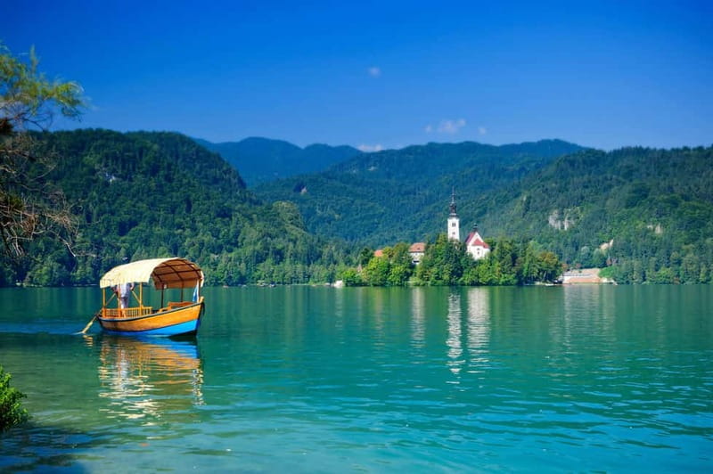 Ljubljana: Lake Bled & Triglav National Park Full-Day Trip - The Radovna Valley changes the mood