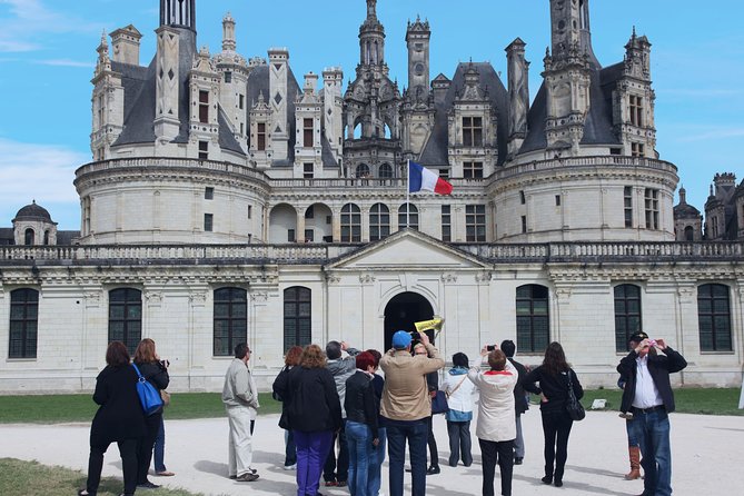 Loire Valley Castles Day Trip from Paris with Complementary Wine - Chenonceau combines rooms, gardens, and wine