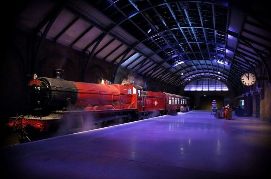 London: Harry Potter Studio Tour and Oxford Day Trip - Oxford in two hours: grand buildings and tight timing