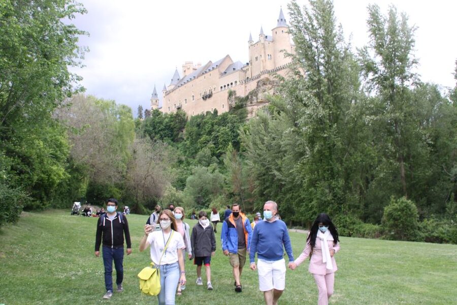 Madrid: Avila and Segovia Day Trip with Tickets to Monuments - Segovia’s aqueduct delivers the big opening