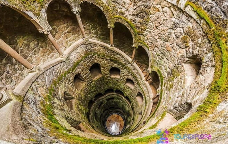 Magical Day Trip: Pena Palace, Sintra, CaboDa Roca & Cascais - The Moorish Castle gives you the big Sintra view