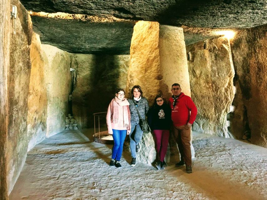 Málaga: Dolmens and El Torcal de Antequera Guided Day Trip - Up to the strange rocks of El Torcal