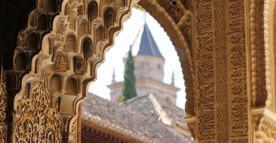 Malaga: Granada Day Trip with Alhambra, Palaces and Gardens - Why this Alhambra trip works from Malaga