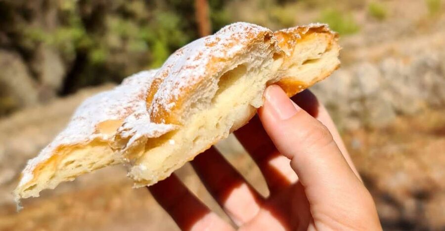 Mallorca: Day Trip to Hidden Gems of Tramuntana with Lunch - Pa amb oli lunch in a traditional Mallorcan style
