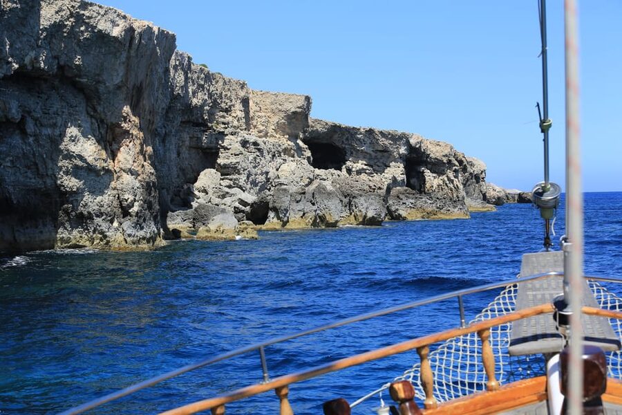 Malta: Comino, Blue Lagoon, + Sea Caves Day Trip - Santa Maria Bay gives you room to slow down