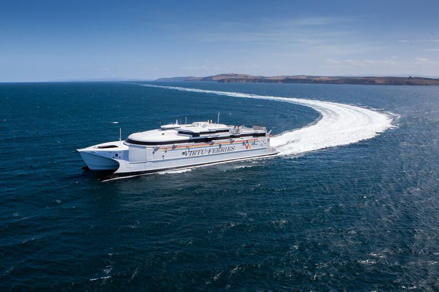 Malta: Mount Etna and Taormina Guided Day Trip by Catamaran - Taormina and the three-hour hilltop stop