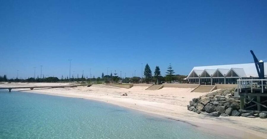 Margaret River and Busselton Jetty: Day Trip from Perth - Busselton Jetty: a short first taste