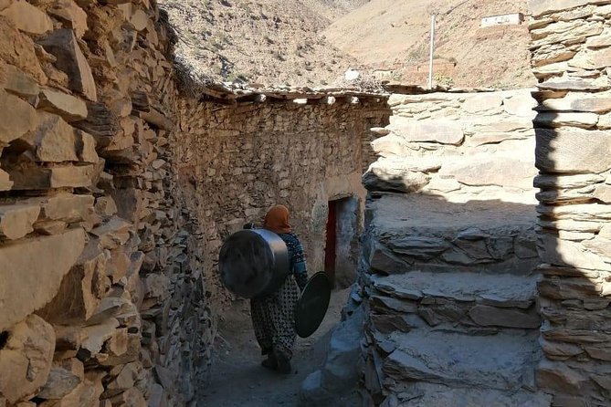 Marrakech Day Trip: Agafay Desert, Atlas Mountains and Camel Ride - Timing, group size, and comfort