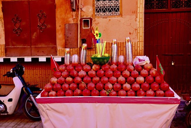 Marrakech Day Trip From Agadir - Walking through the Marrakech medina