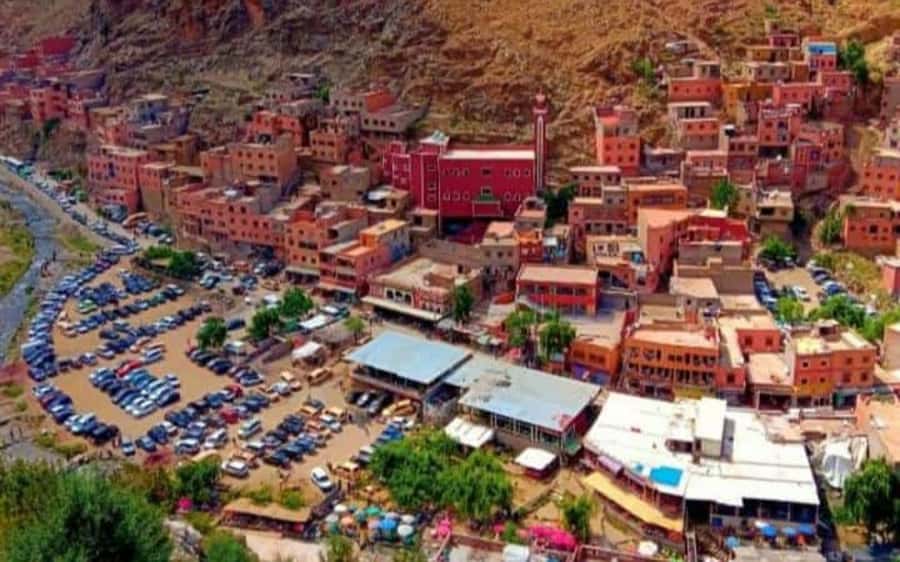 Marrakech: Ourika Valley Day Trip with Berber Village - The Monday souk in the Ourika Valley