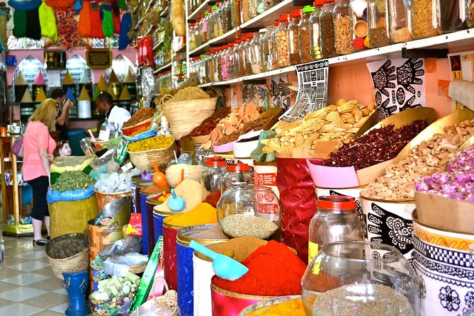 Marrakech The History and Culture Day Trip - Entering Marrakech and finding your bearings