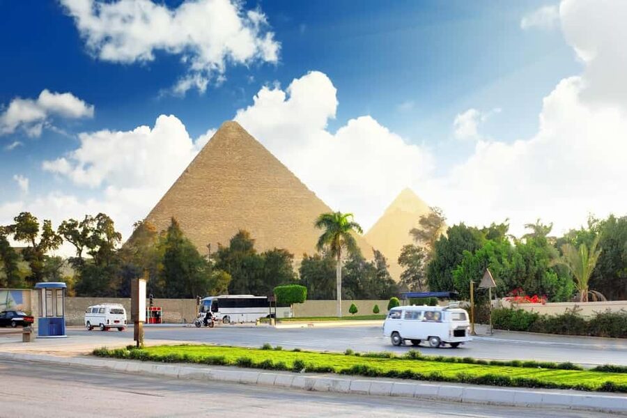 Marsa Alam: Ancient Cairo & Giza Pyramids Day Trip by Plane - The Egyptian Museum and its famous treasures