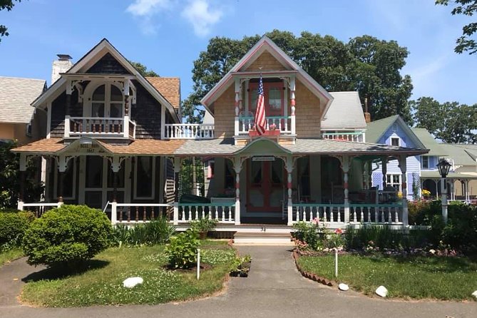 Martha's Vineyard Day Trip with Optional Island Tour from Boston - The 7:00 a.m. Boston pickup